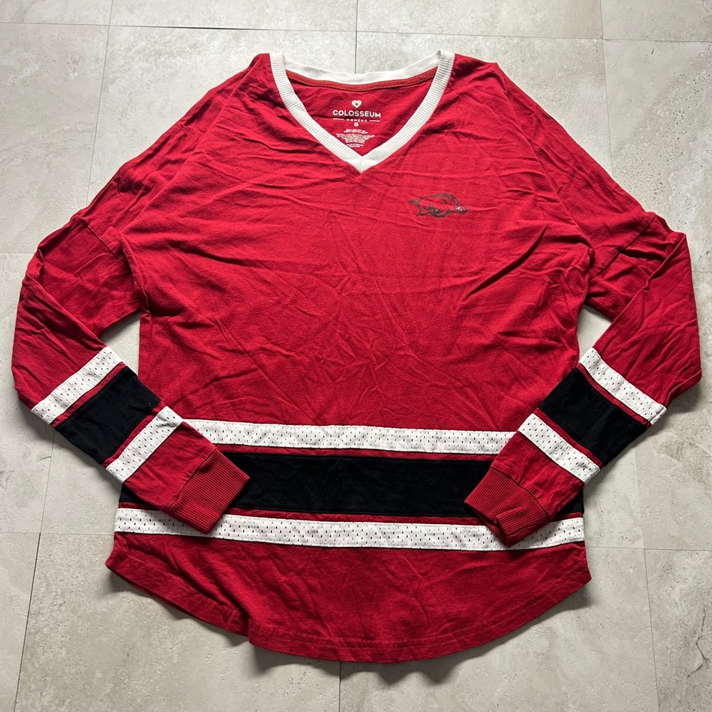 Colosseum Arkansas Razorbacks Shirt Red Women Small Long Sleeve Hockey Stripe